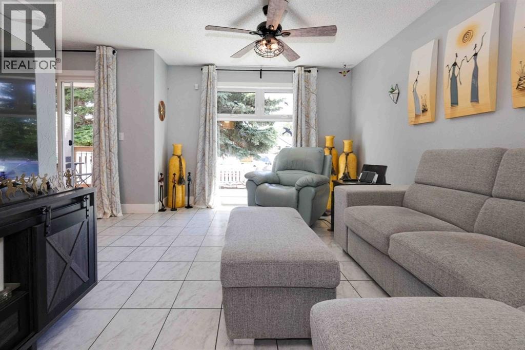 136 Abalone Place NE — photo 8