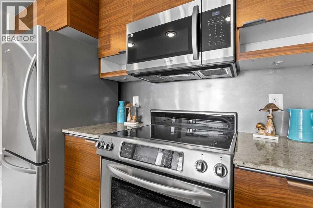 805, 1110 11 Street SW — photo 5