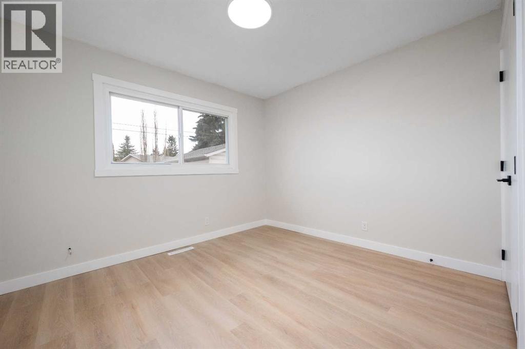 5023 Marlborough Drive NE — photo 15
