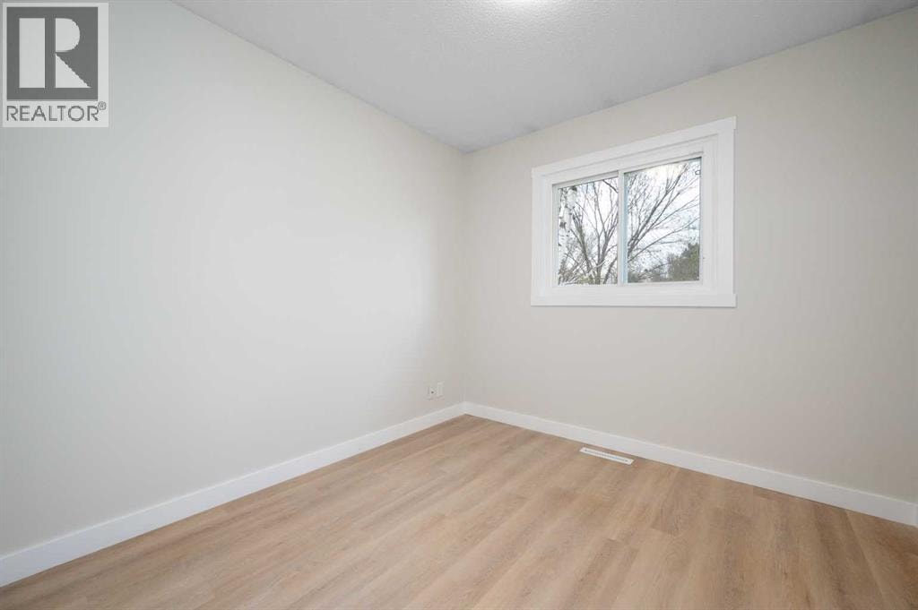 5023 Marlborough Drive NE — photo 11