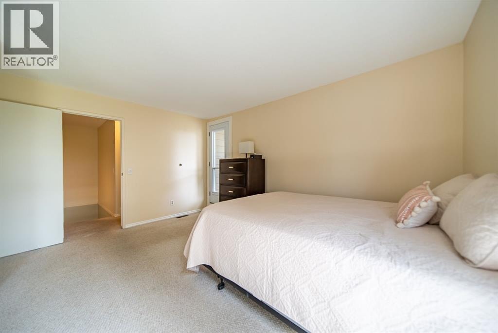 1415, 13104 Elbow Drive SW — photo 16