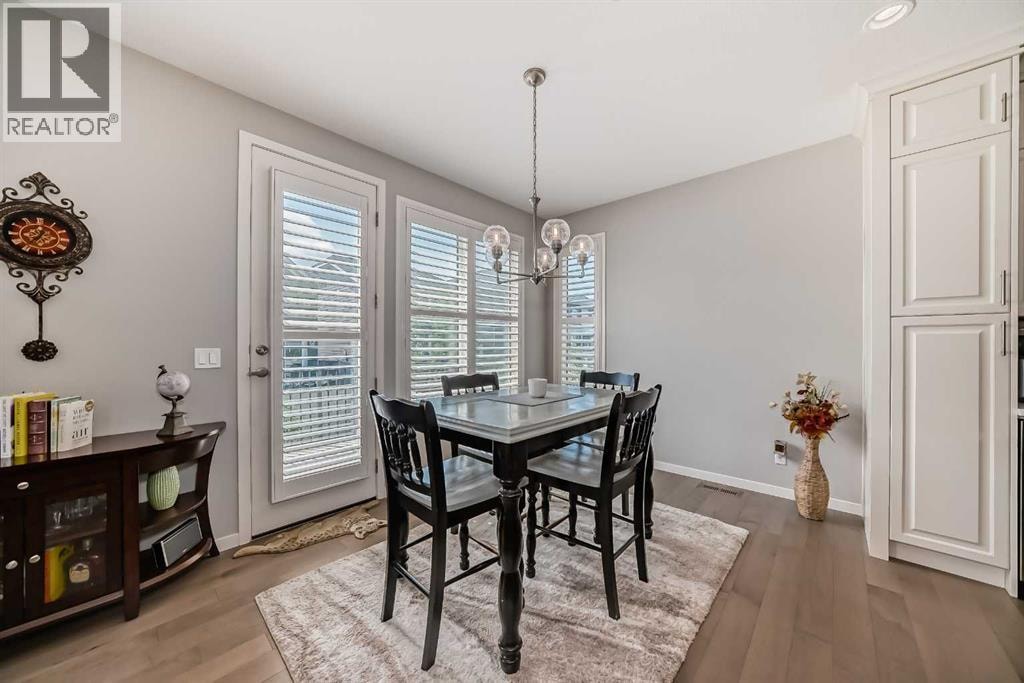 226 West Grove Point SW — photo 5
