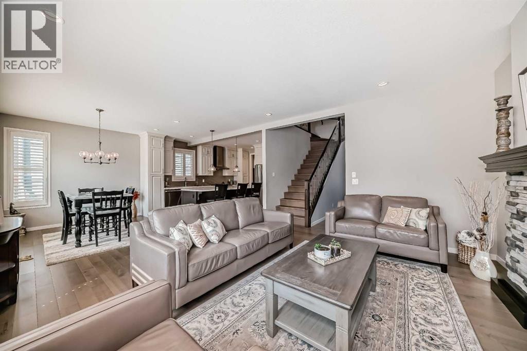 226 West Grove Point SW — photo 4