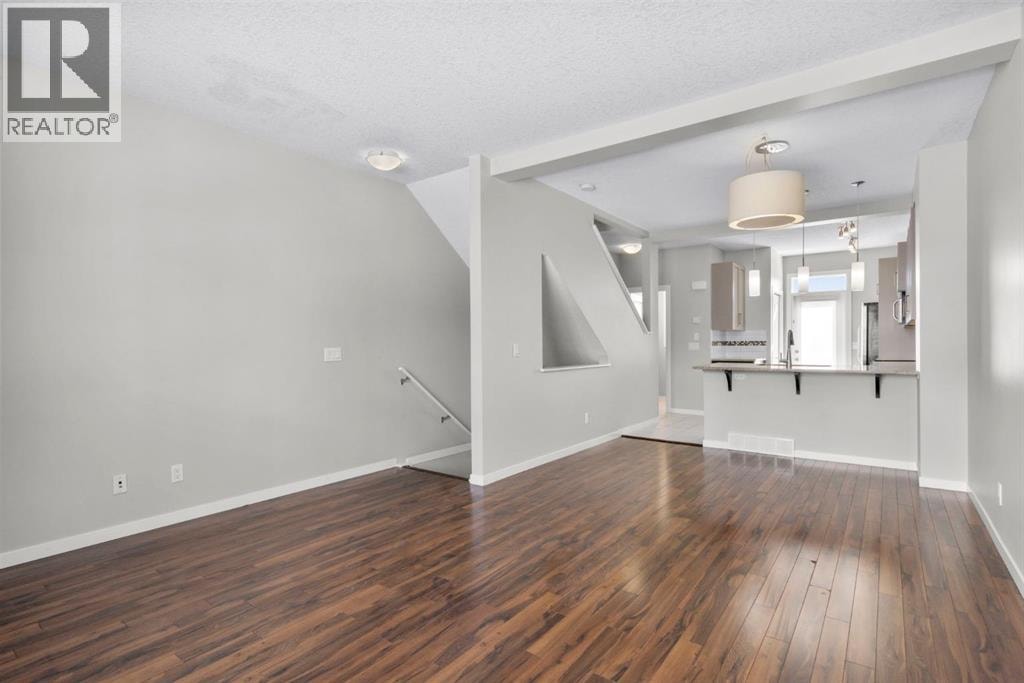 78 New Brighton Landing SE — photo 8