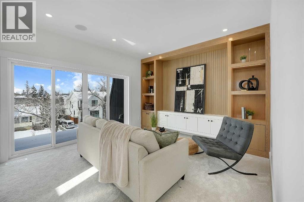 518 34A Street NW — photo 23