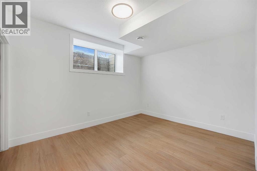 518 34A Street NW — photo 28