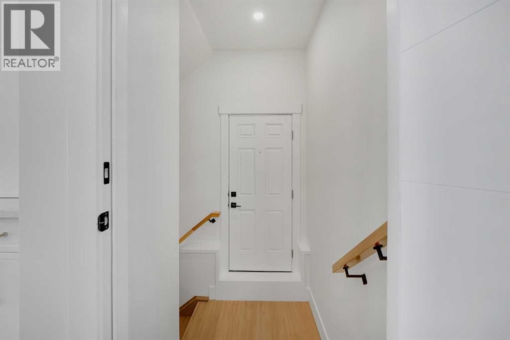 518 34A Street NW — photo 29