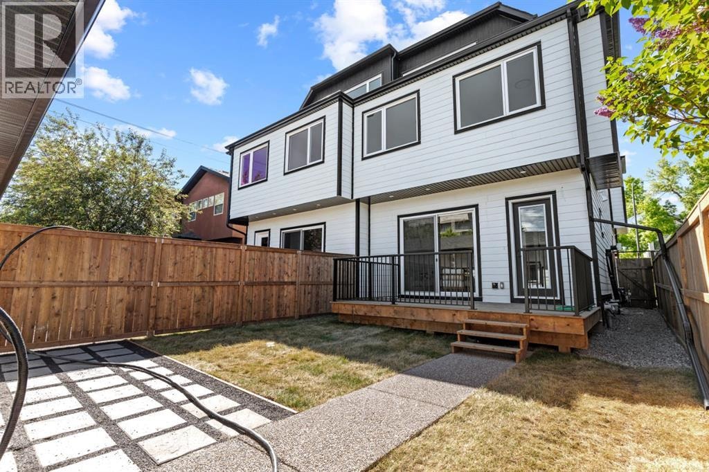 518 34A Street NW — photo 30