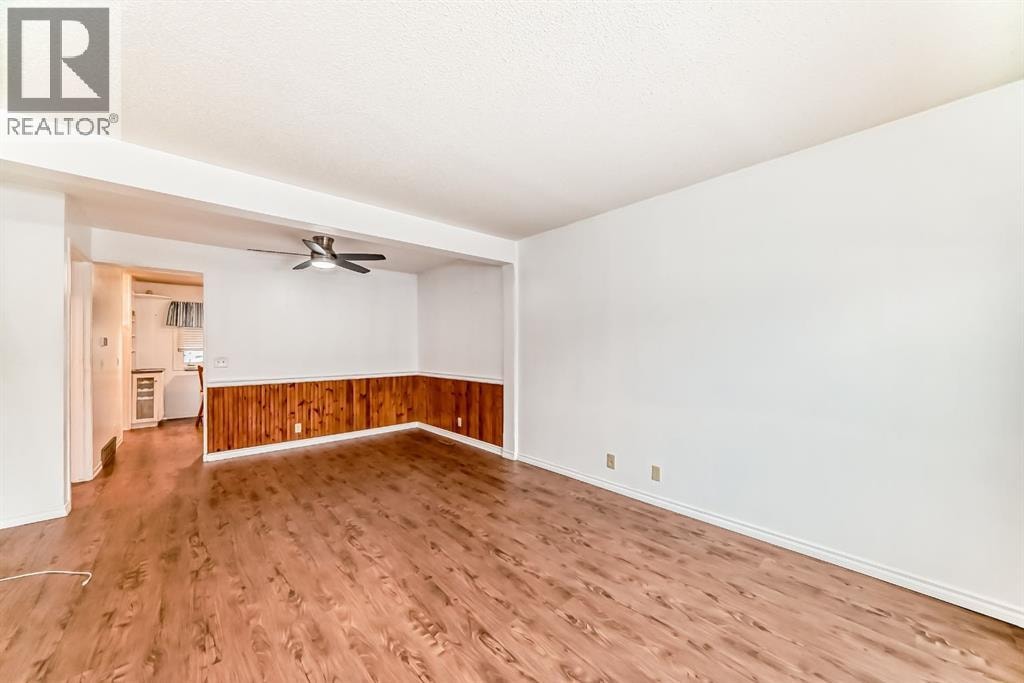 255 Falshire Way NE — photo 12