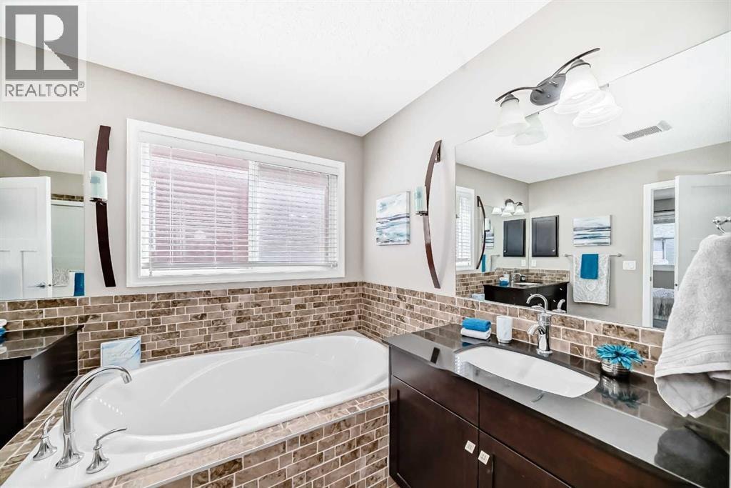77 Chaparral Valley Grove SE — photo 21