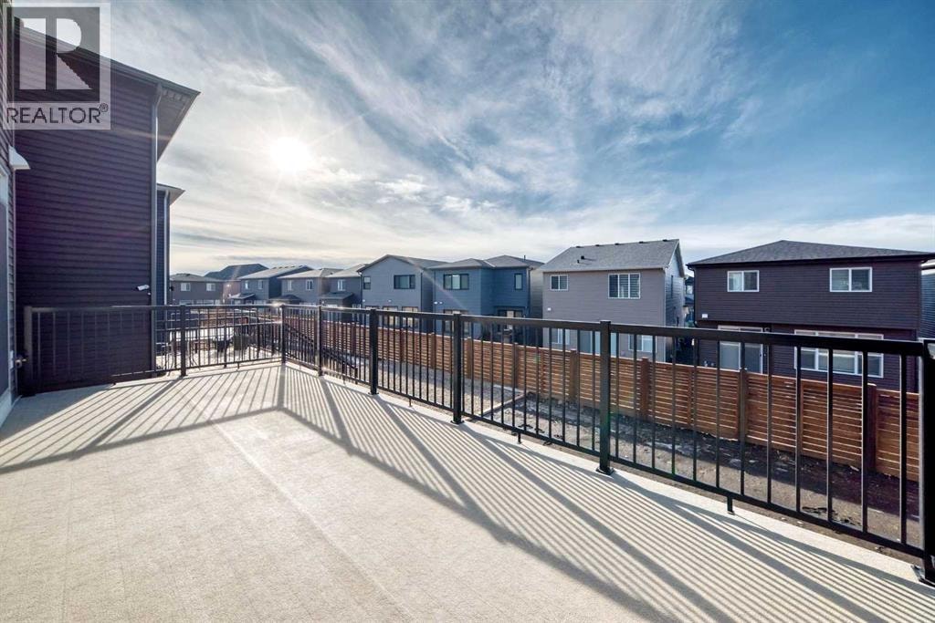 31 Lucas Passage NW — photo 9