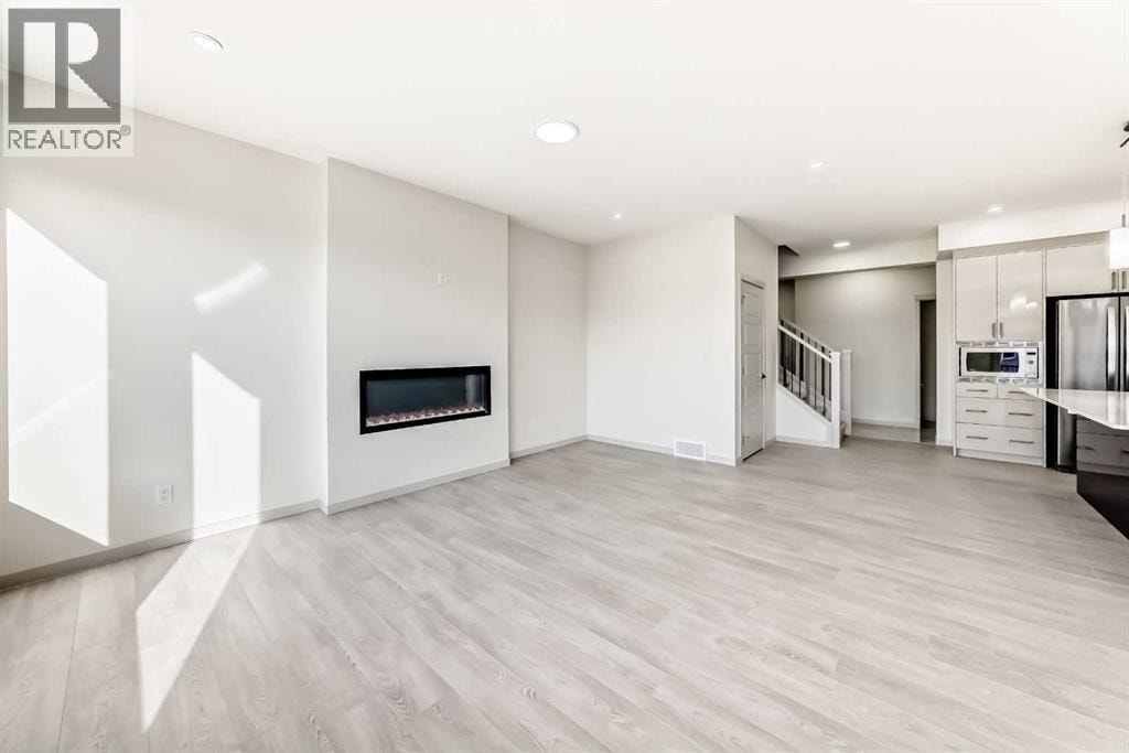 31 Lucas Passage NW — photo 12