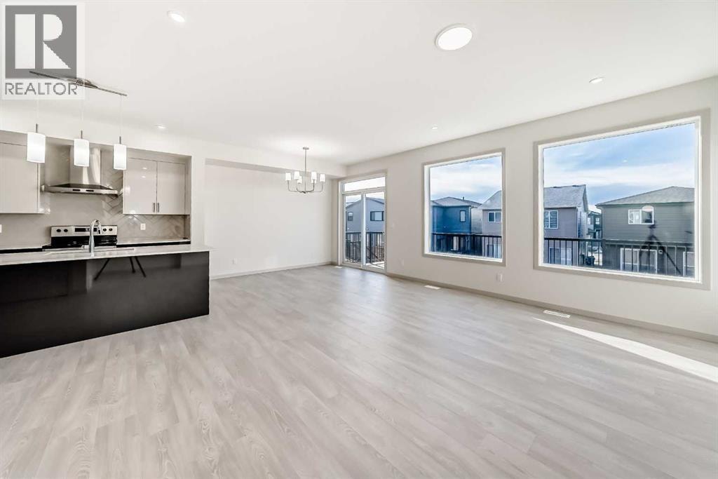 31 Lucas Passage NW — photo 14