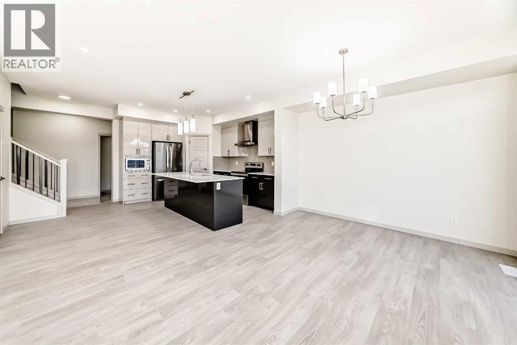 31 Lucas Passage NW — photo 11