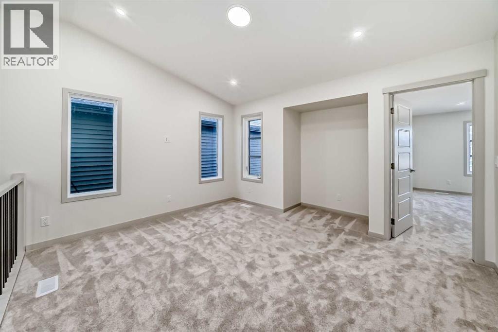 31 Lucas Passage NW — photo 37
