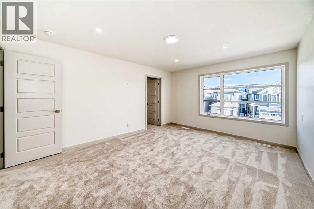 31 Lucas Passage NW — photo 22