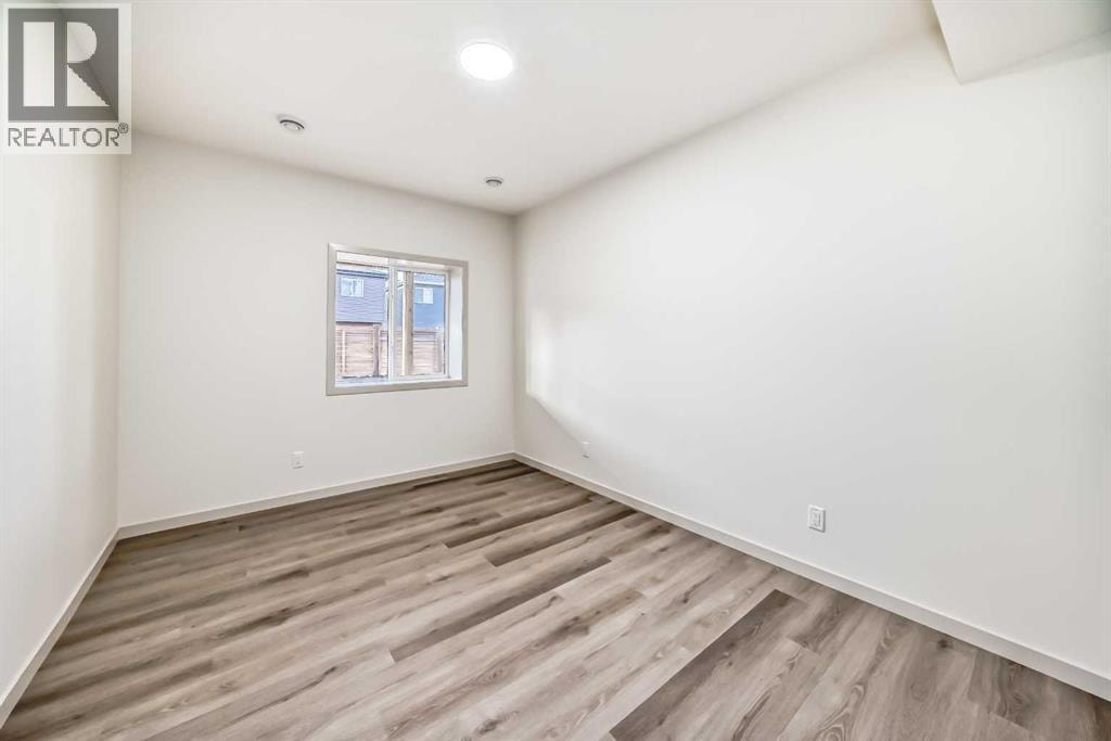 31 Lucas Passage NW — photo 44