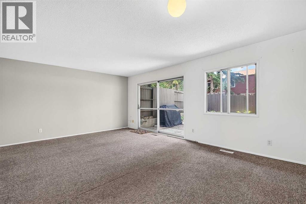 74, 210 86 Avenue SE — photo 10