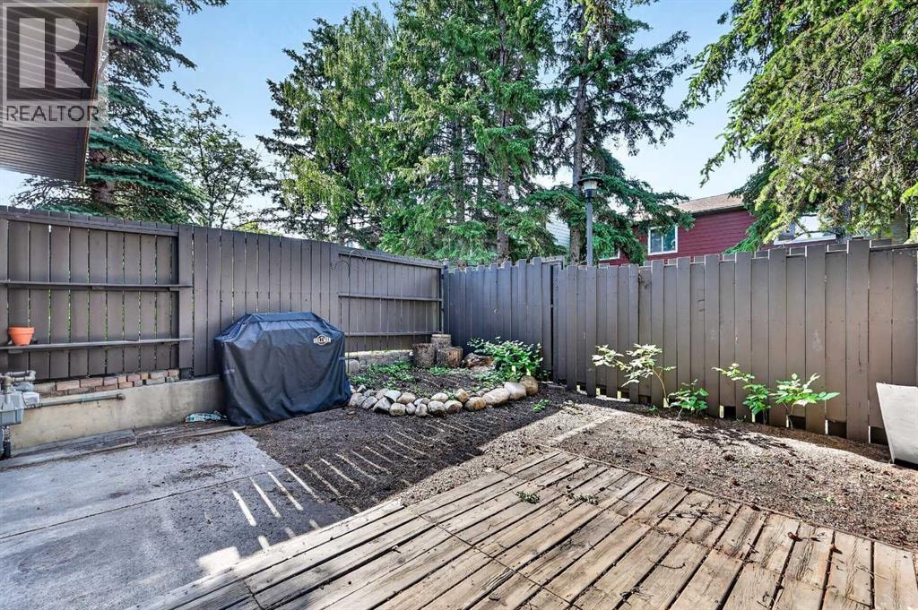 74, 210 86 Avenue SE — photo 29