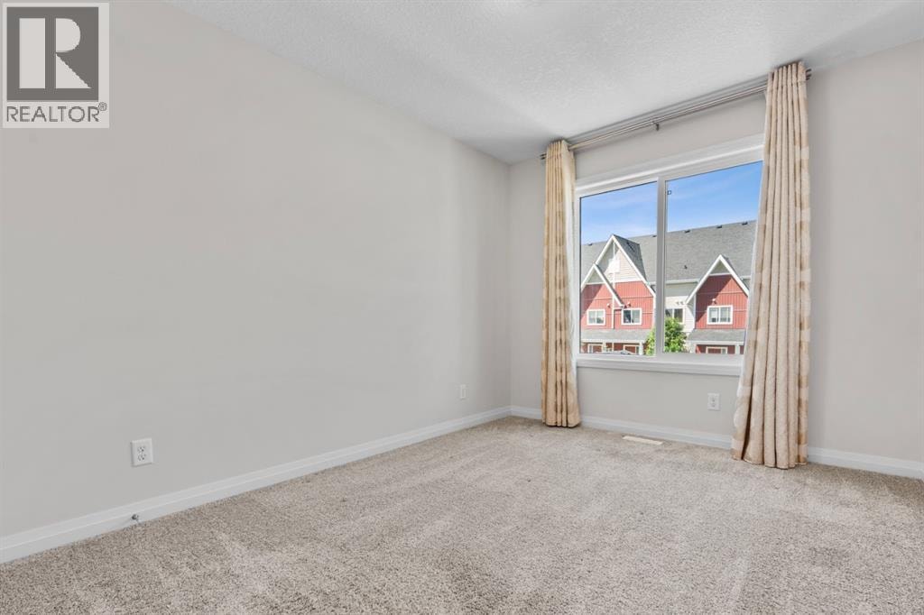 31 Red Embers Lane NE — photo 24