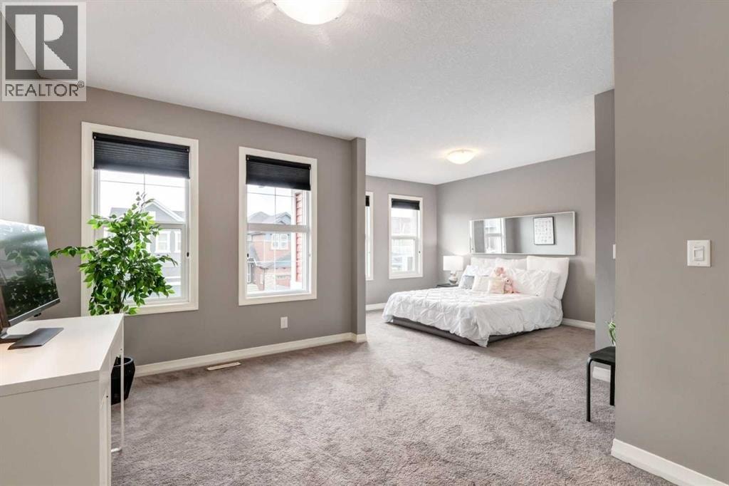 33 Evansglen Drive NW — photo 30