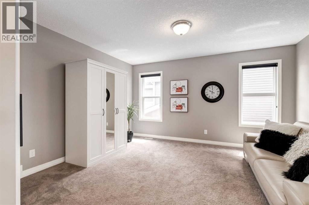 33 Evansglen Drive NW — photo 20