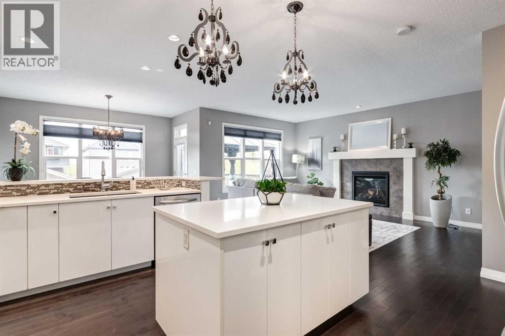 33 Evansglen Drive NW — photo 8