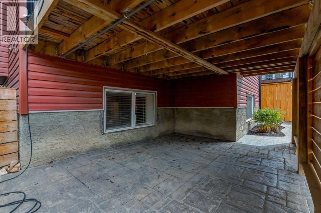 33 Evansglen Drive NW — photo 45