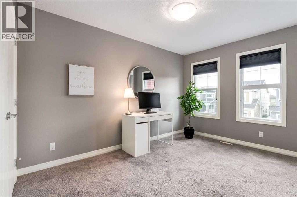 33 Evansglen Drive NW — photo 29