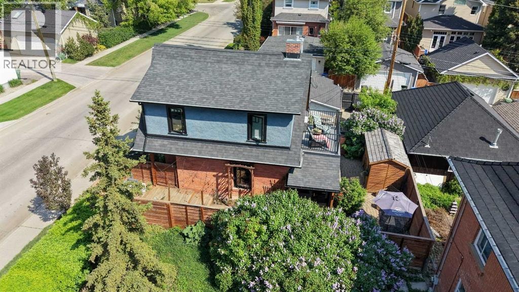 3216 17 Street SW — photo 35