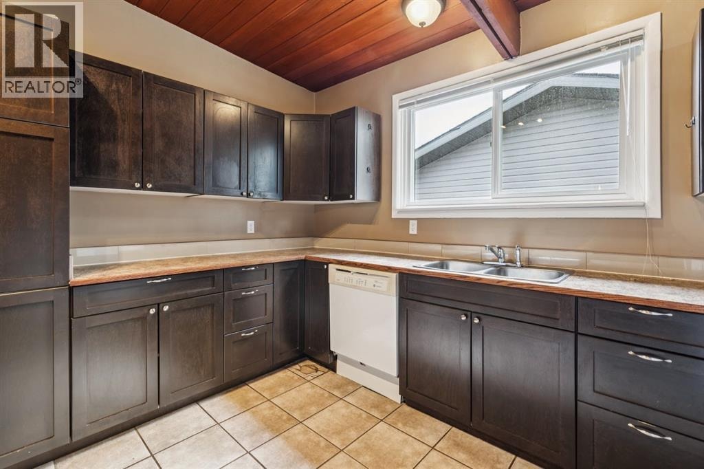 2144 Chilcotin Road NW — photo 15