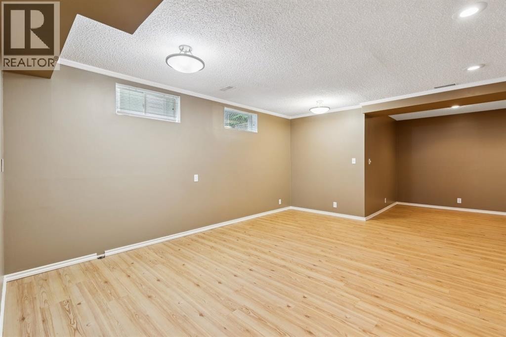 2144 Chilcotin Road NW — photo 25