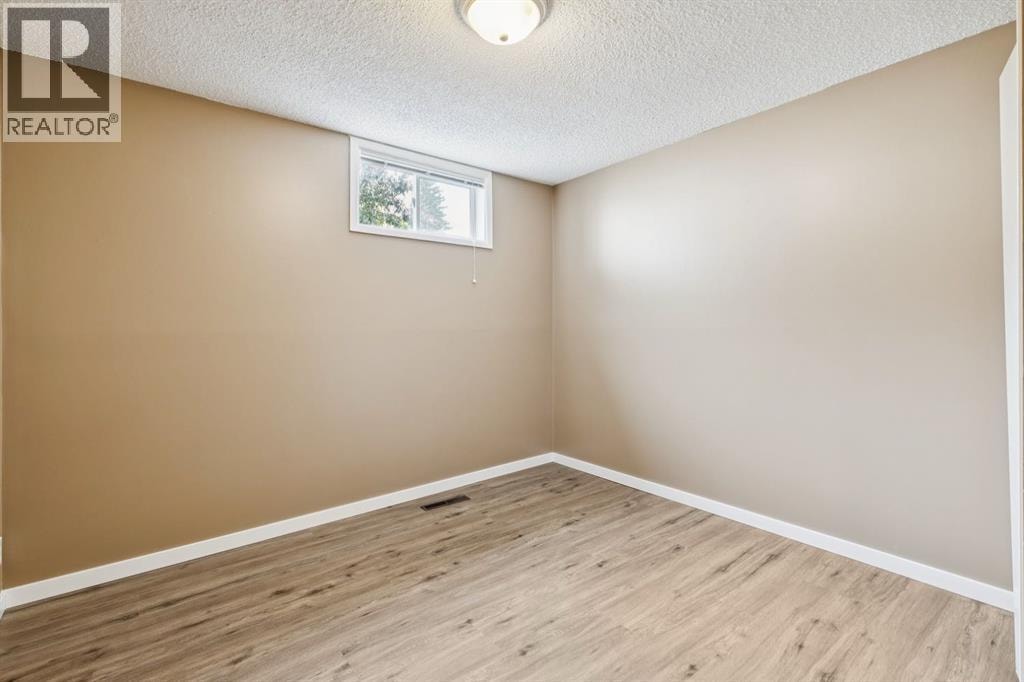 2144 Chilcotin Road NW — photo 30