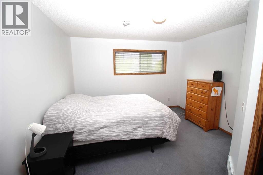 215 Millview Green SW — photo 12