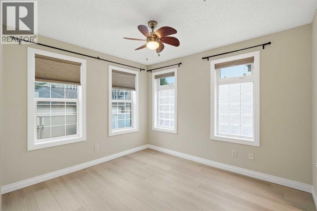 128, 2233 34 Avenue SW — photo 13