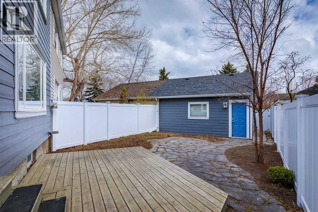 4412 Amiens Road SW — photo 21
