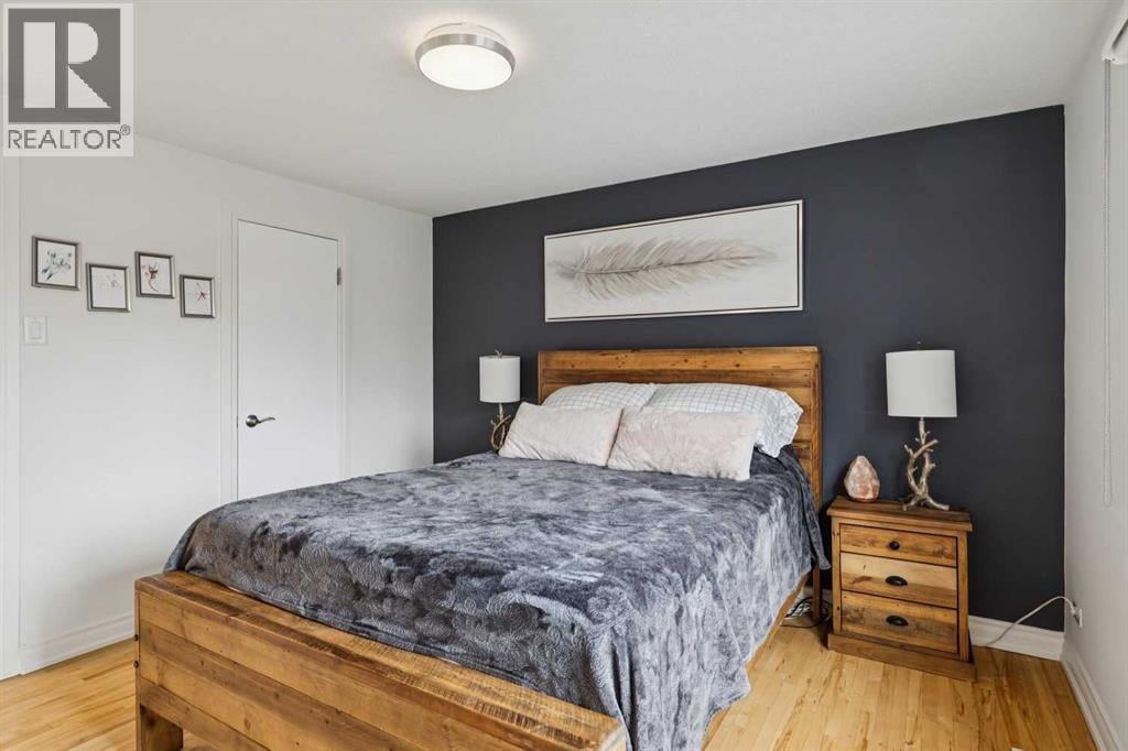 4412 Amiens Road SW — photo 10