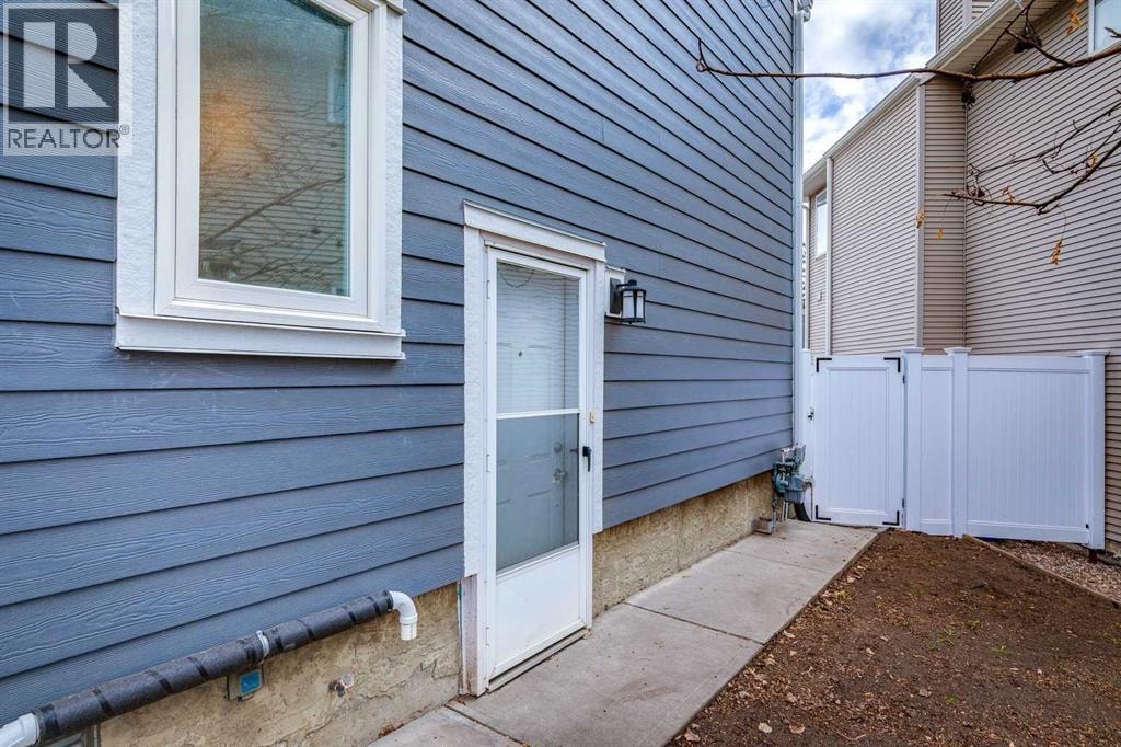 4412 Amiens Road SW — photo 23