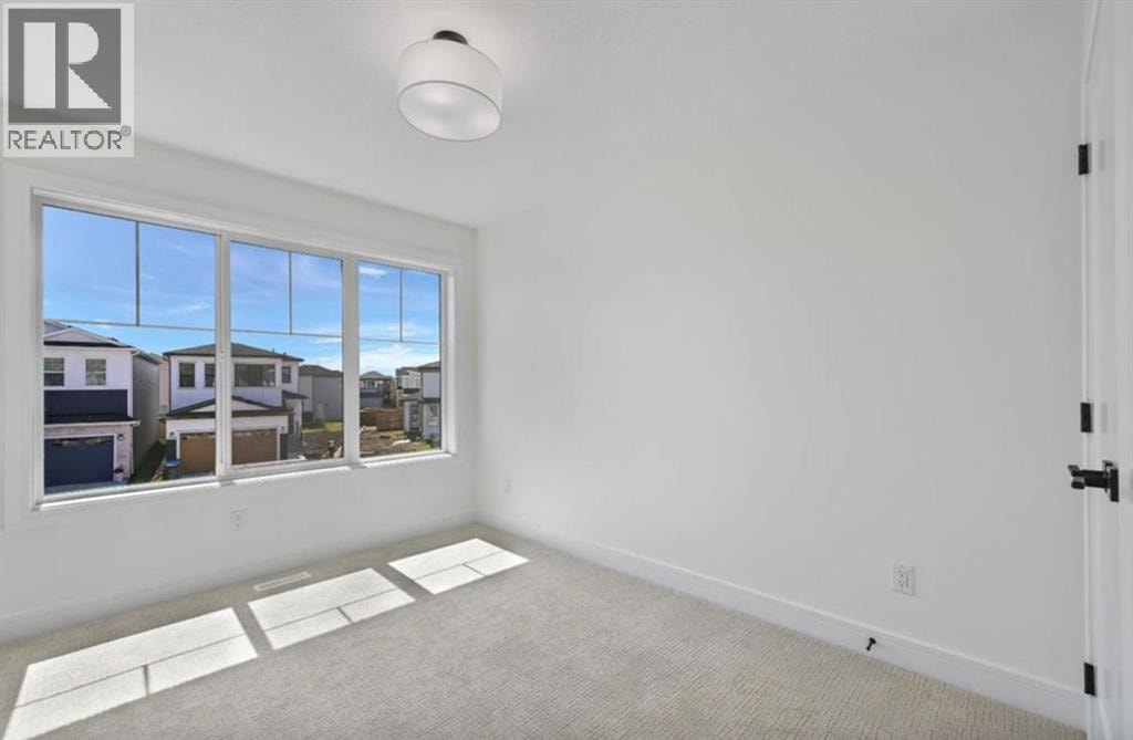 135 Walgrove Bay SE — photo 20