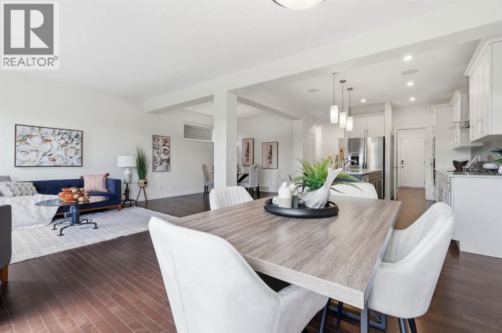 108 Evansborough Crescent NW — photo 5