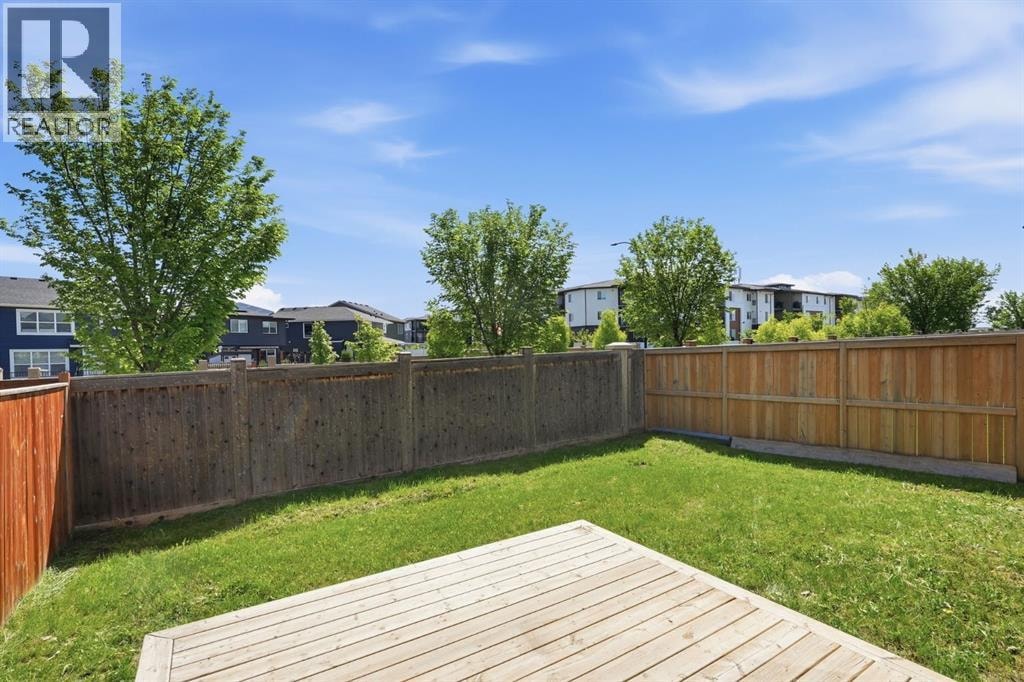 108 Evansborough Crescent NW — photo 41