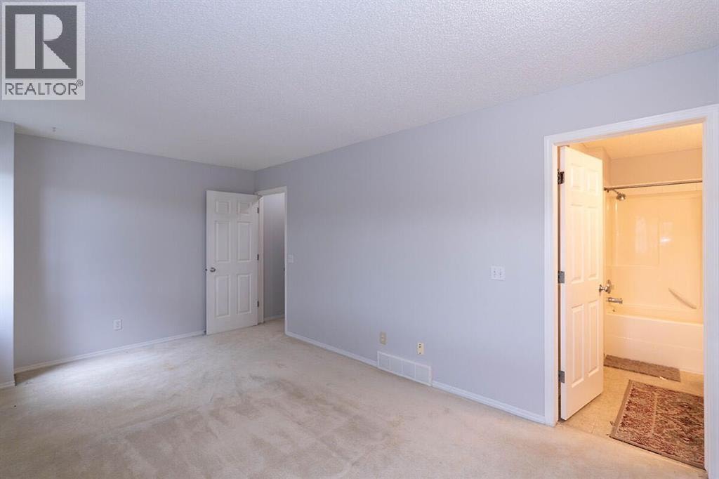 102, 950 Arbour Lake Road NW — photo 23