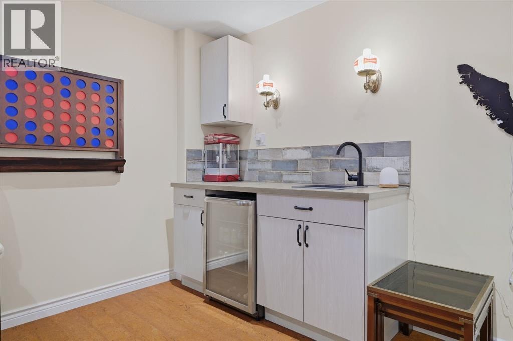 16 Coopers Heights SW — photo 30