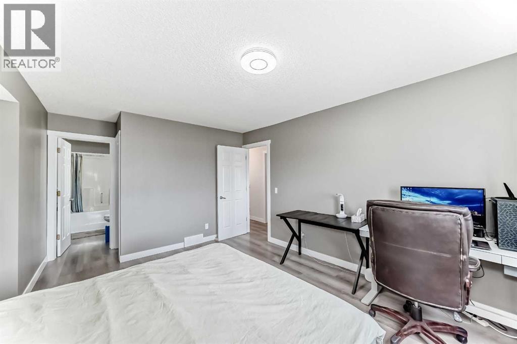 119 Citadel Meadow Grove NW — photo 29