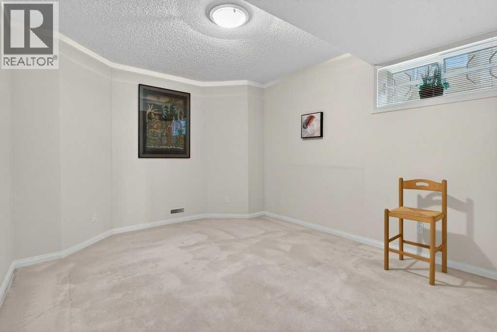 152 Scenic Ridge Crescent NW — photo 41