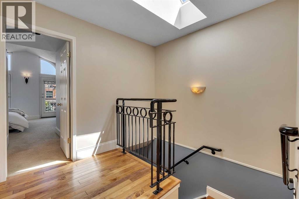 2215 3 Avenue NW — photo 15