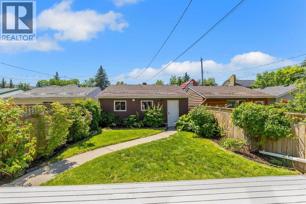 2215 3 Avenue NW — photo 31