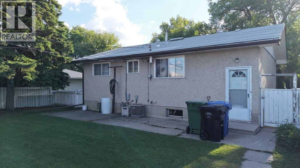 1424 Radisson Drive SE — photo 29