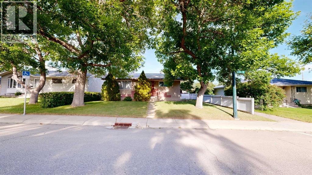 1424 Radisson Drive SE — photo 3
