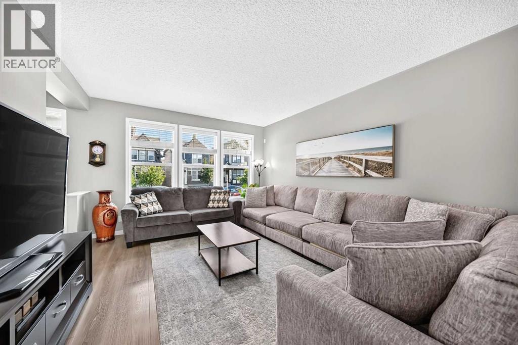 4016 New Brighton Grove SE — photo 9
